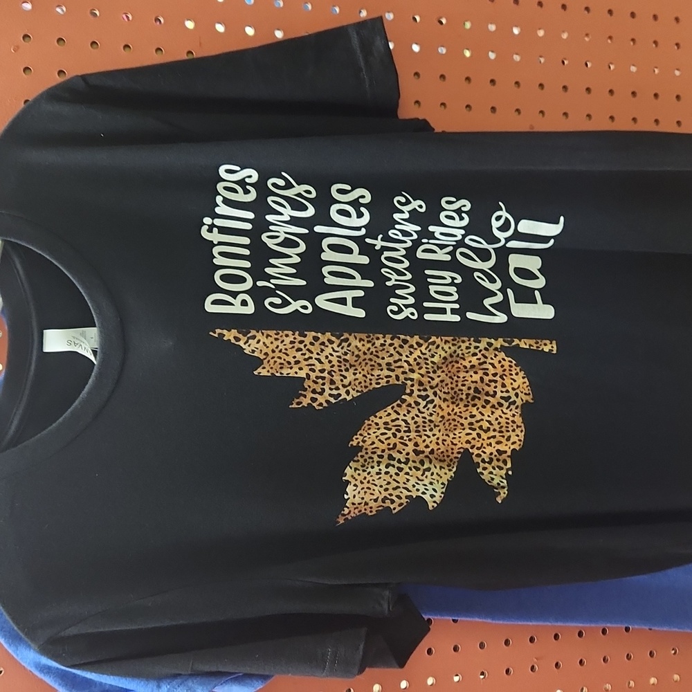 Fall tee